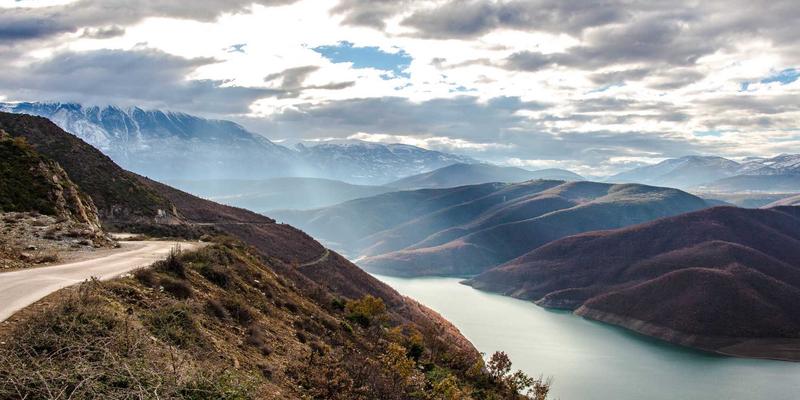 中国大师如何赋能现代职业培训:传统智慧与技能传承的新融合